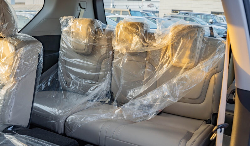 
2026 Nissan Patrol SE T2 3.8L AT Petrol (Gray) full									